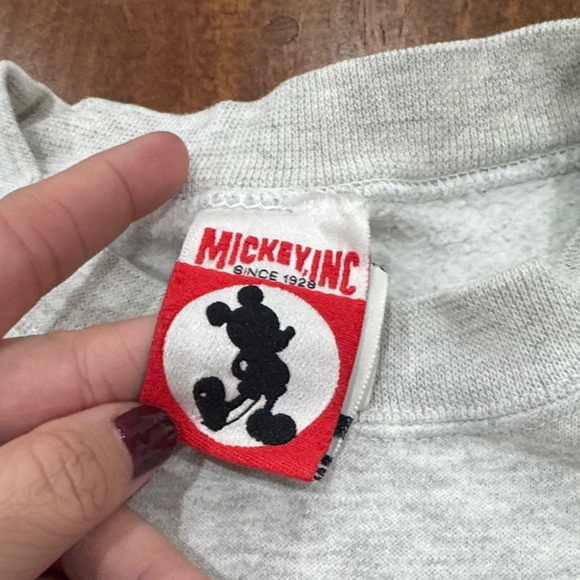 RARE Vintage 90s Sorcerer Mickey 25th Anniversary Walt Disney World Sweater - Picture 3 of 7